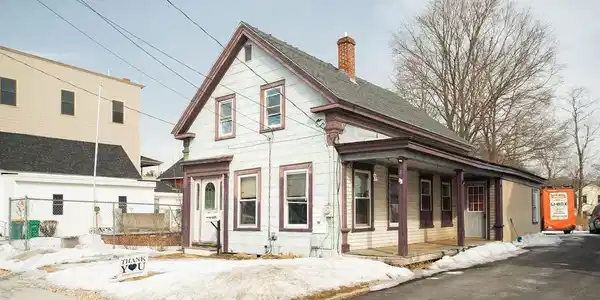 905 Portland
