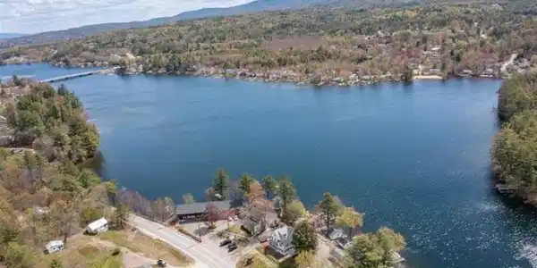 885 Laconia
