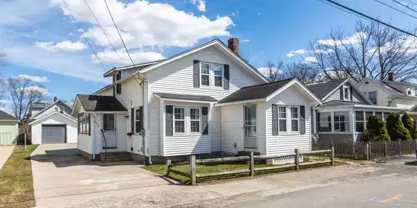 232 Pine