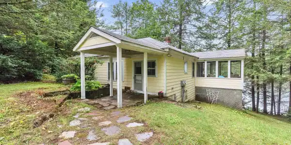 71 Headlands Road
