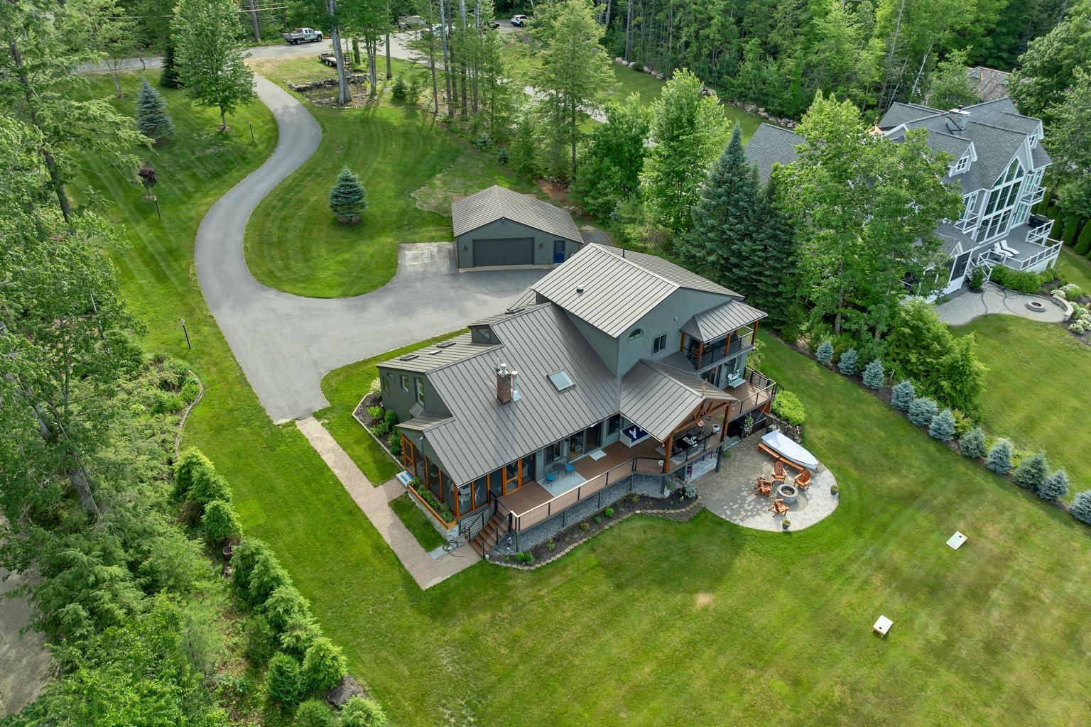 Image 3: Aerial view of the 1.22 acres! Look at the "golf course" fro Image 3: Aerial view of the 1.22 acres! Look at the "golf course" fro