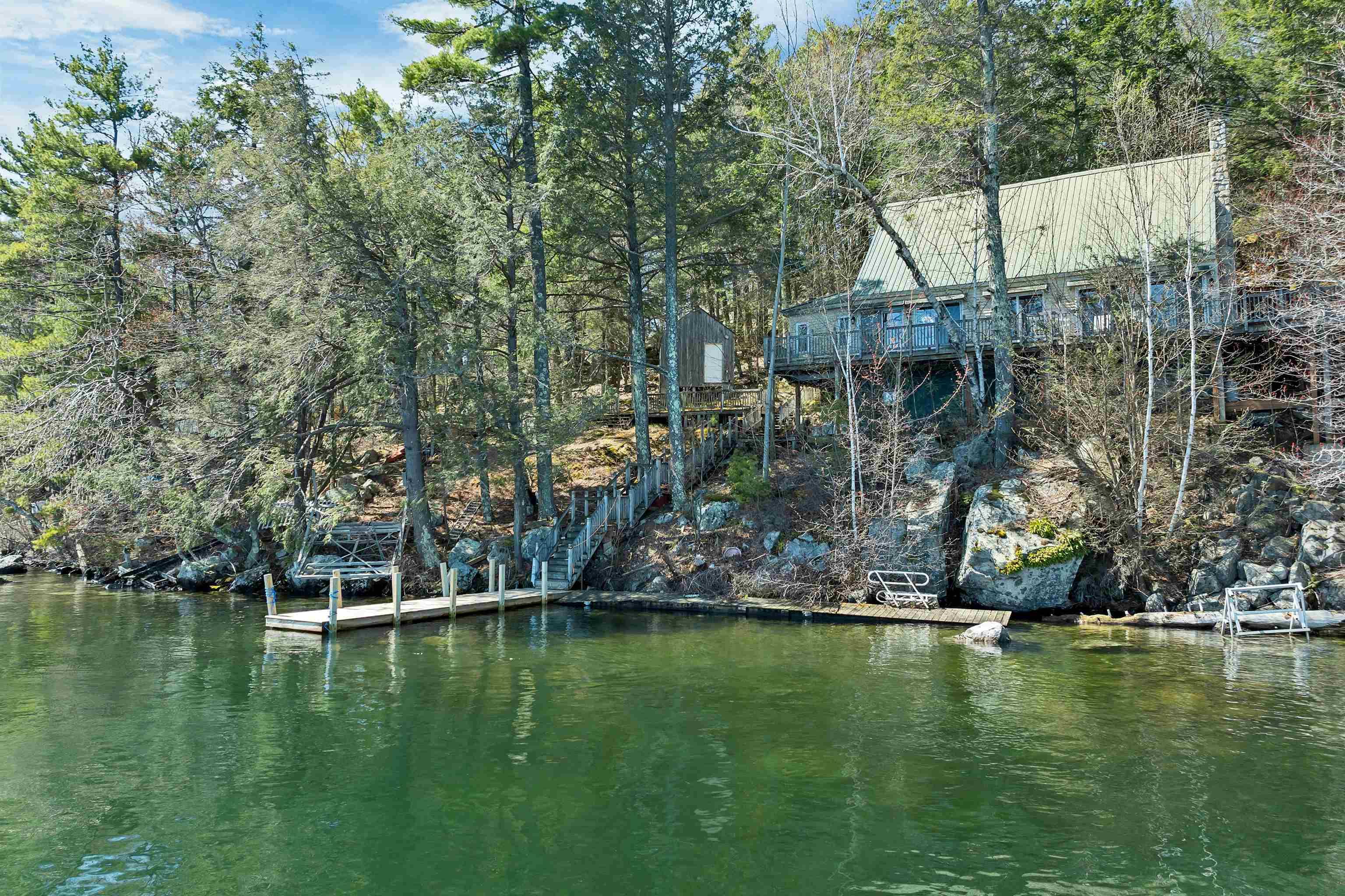Image 1: 603 Rattlesnake Island