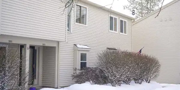 285 Locust Hill