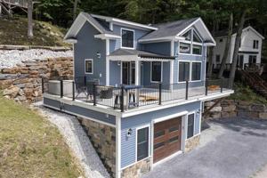 2997 Lake Dunmore