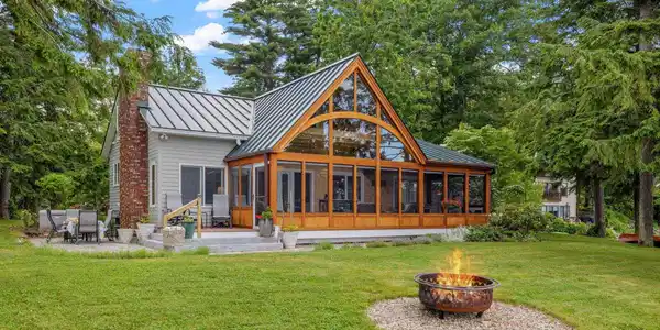 180 Pine Point