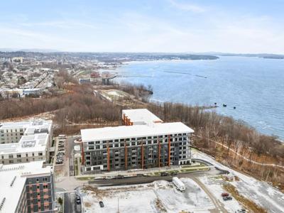 125 Cambrian Way