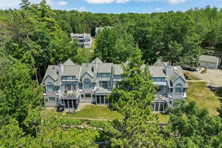 738 Weirs Boulevard