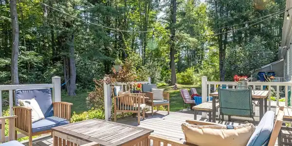 Image 2: Deck to Backyard Image 2: Deck to Backyard