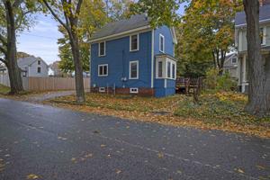 199 Clinton