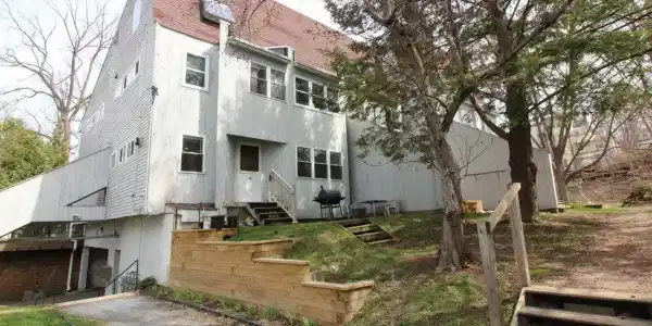 298 South Winooski