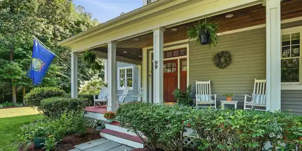 Image 3: Front Porch Image 3: Front Porch