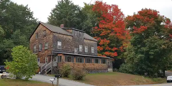 184 Lovell Lake