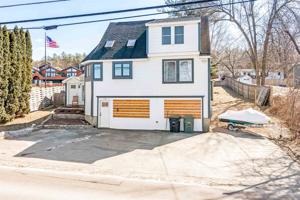 1162 East Lakeshore
