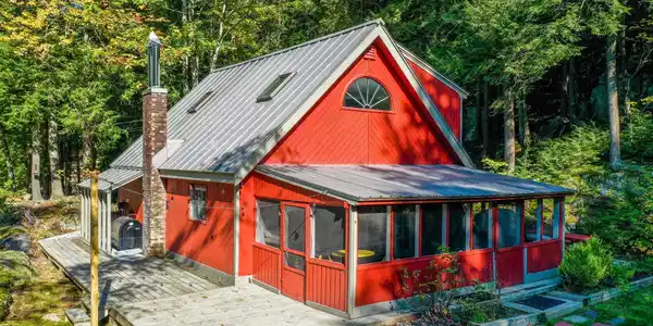 92 Collins Brook