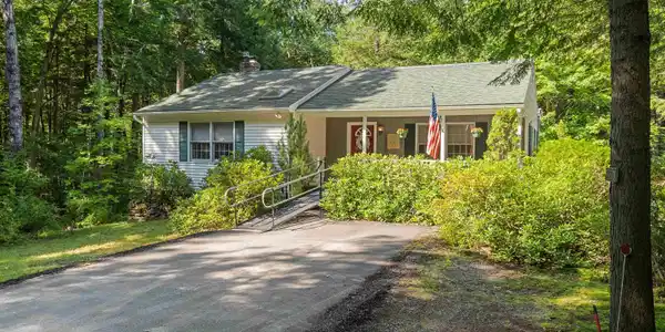 153 Fox Hollow