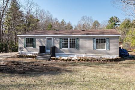 76 Deboer Lane