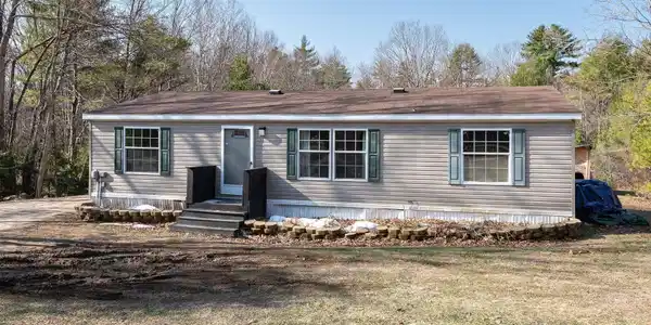 76 Deboer Lane