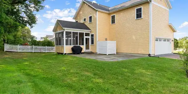 Image 3: With Large Backtard/Patio Image 3: With Large Backtard/Patio
