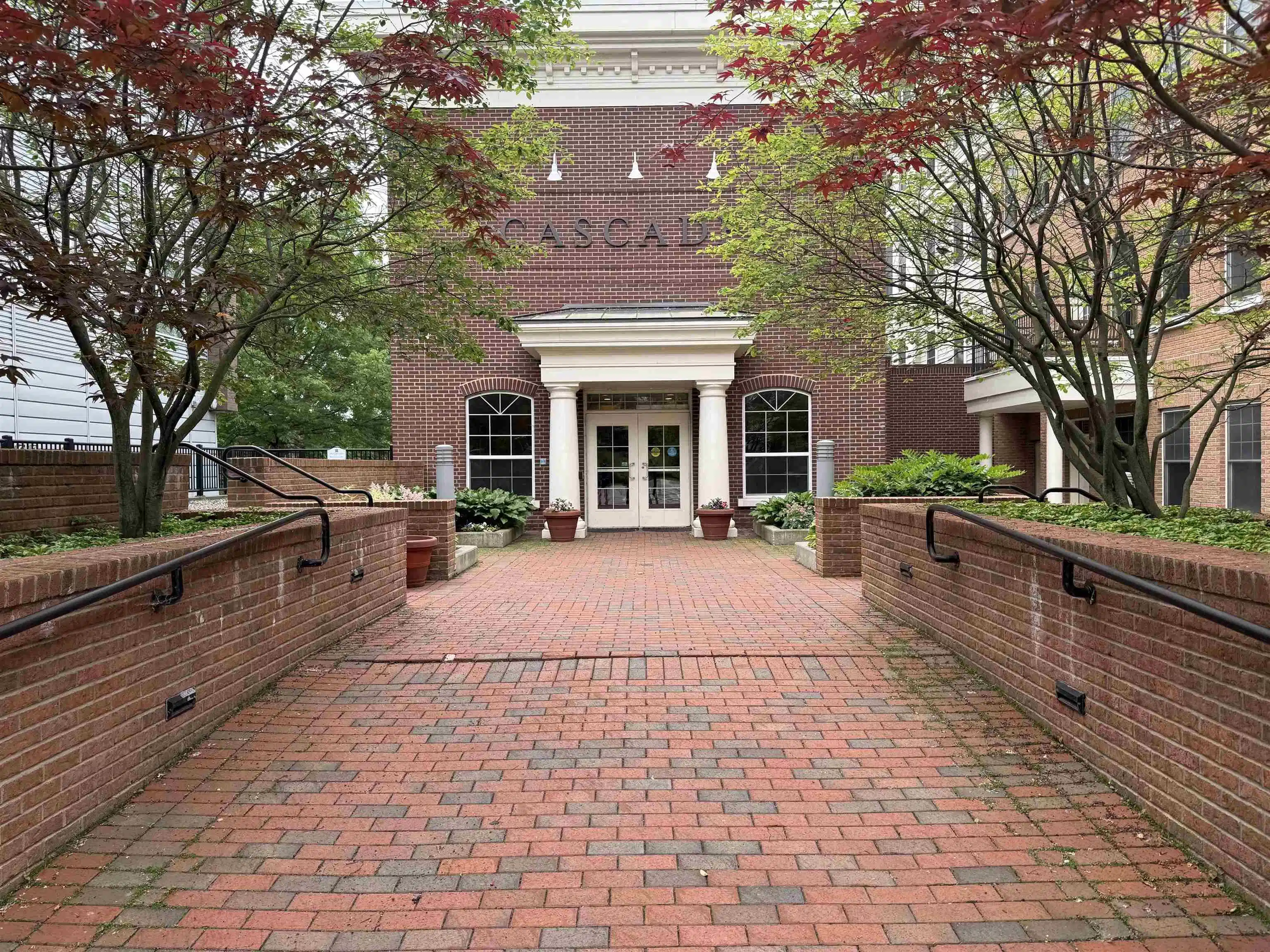Image 1 Image 1