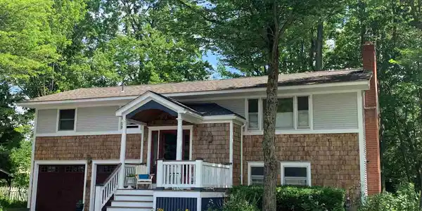 126 Pleasant