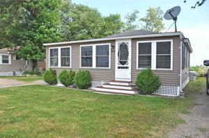 2098 Colchester Point