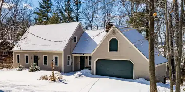 322 Holman