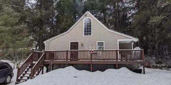 40 Pine Glen