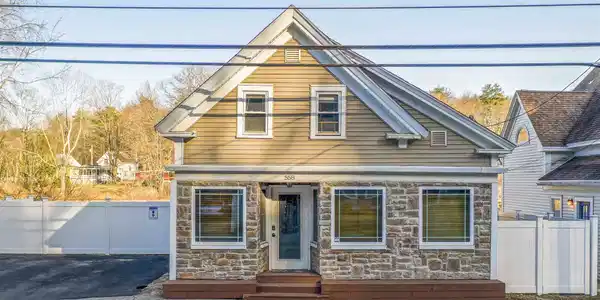 558 White Mountain