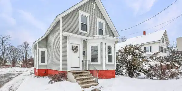 187 Court Street
