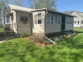 1128 Hathaway Point