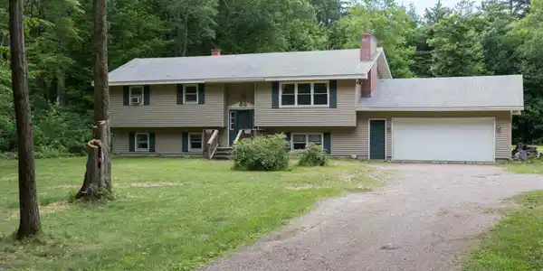 132 Colchester Point