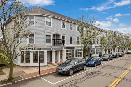 59 Deer Street