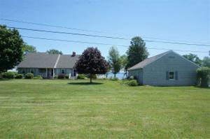 3618 Lakeview