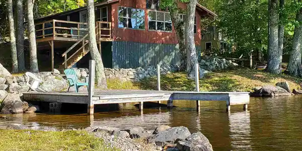 122 East Shore
