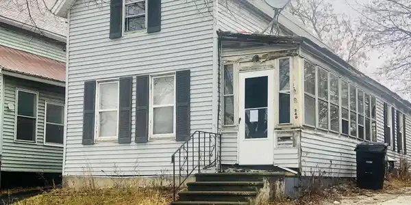 240 North Champlain