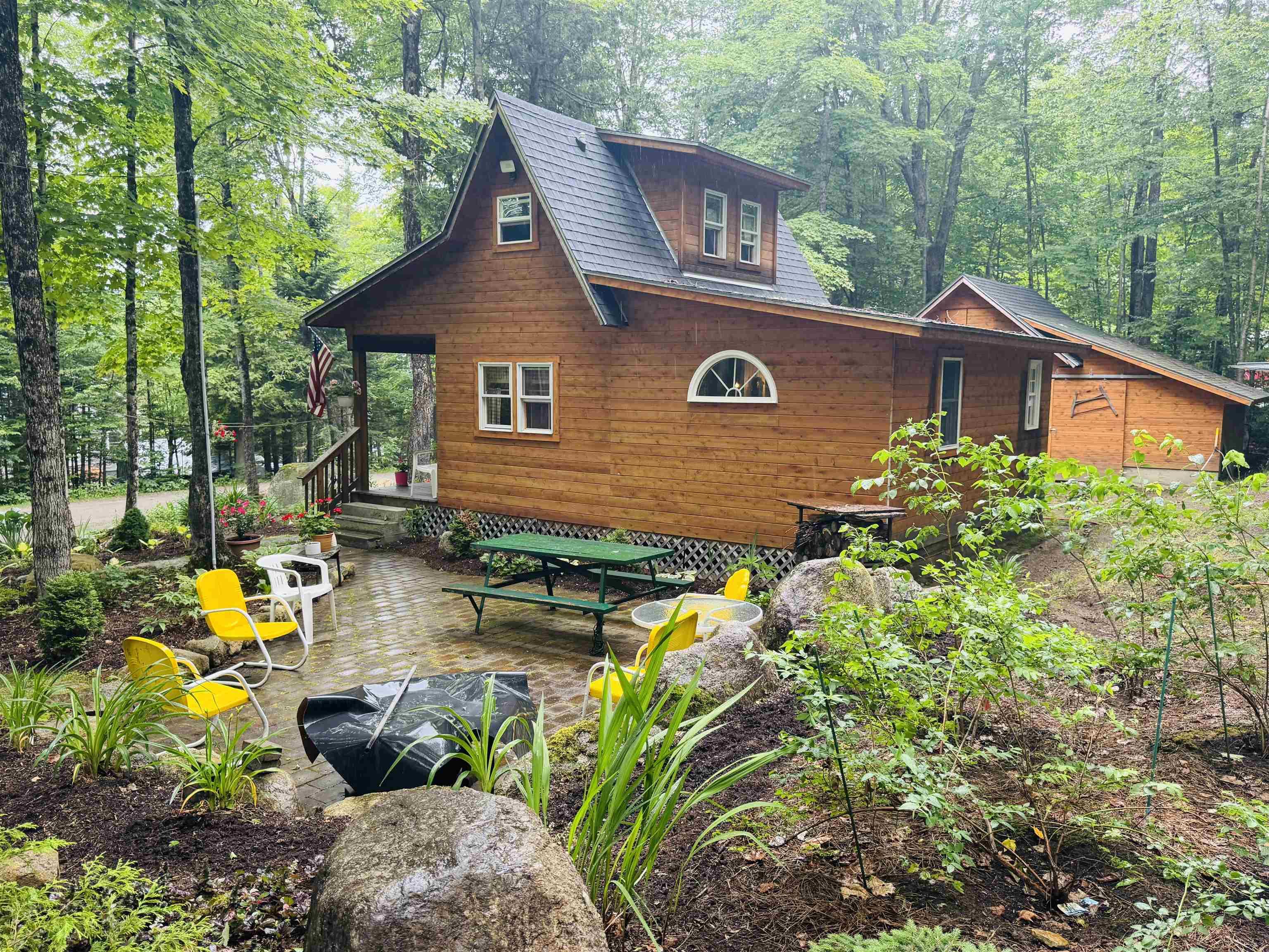 Image 0: 2 Bedroom, 2 Bath Vacation Cabin