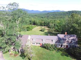 917 Deer Hill