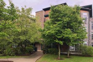 7 Claire Point