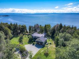 467 West Shore