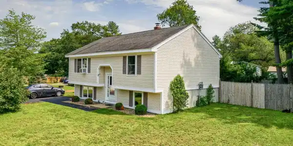 4 Pinecrest