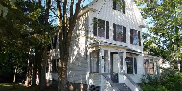 137 Main