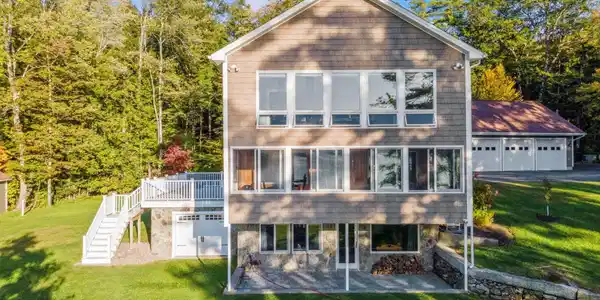 100 Pine Colony