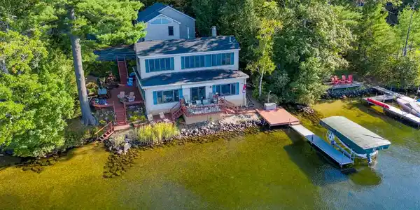 100 Fox Hill