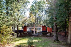 40 Emerson