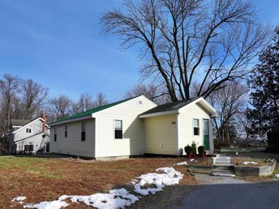 588 Mills Point Road