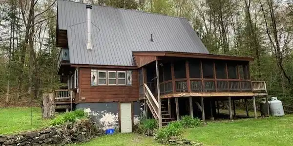 17 Pawtuckaway Road