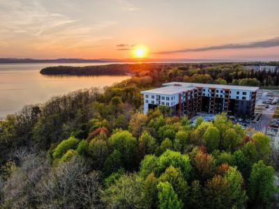 125 Cambrian Way