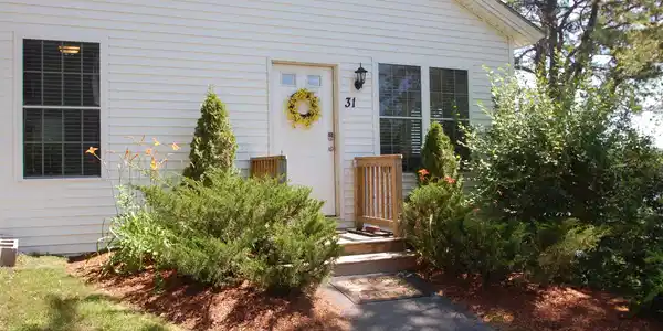 885 Laconia