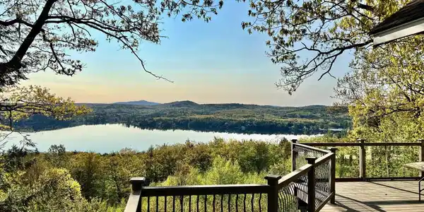180 Pinnacle Springs