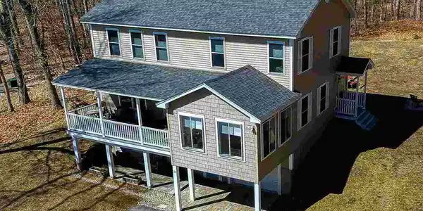 30 Emerson